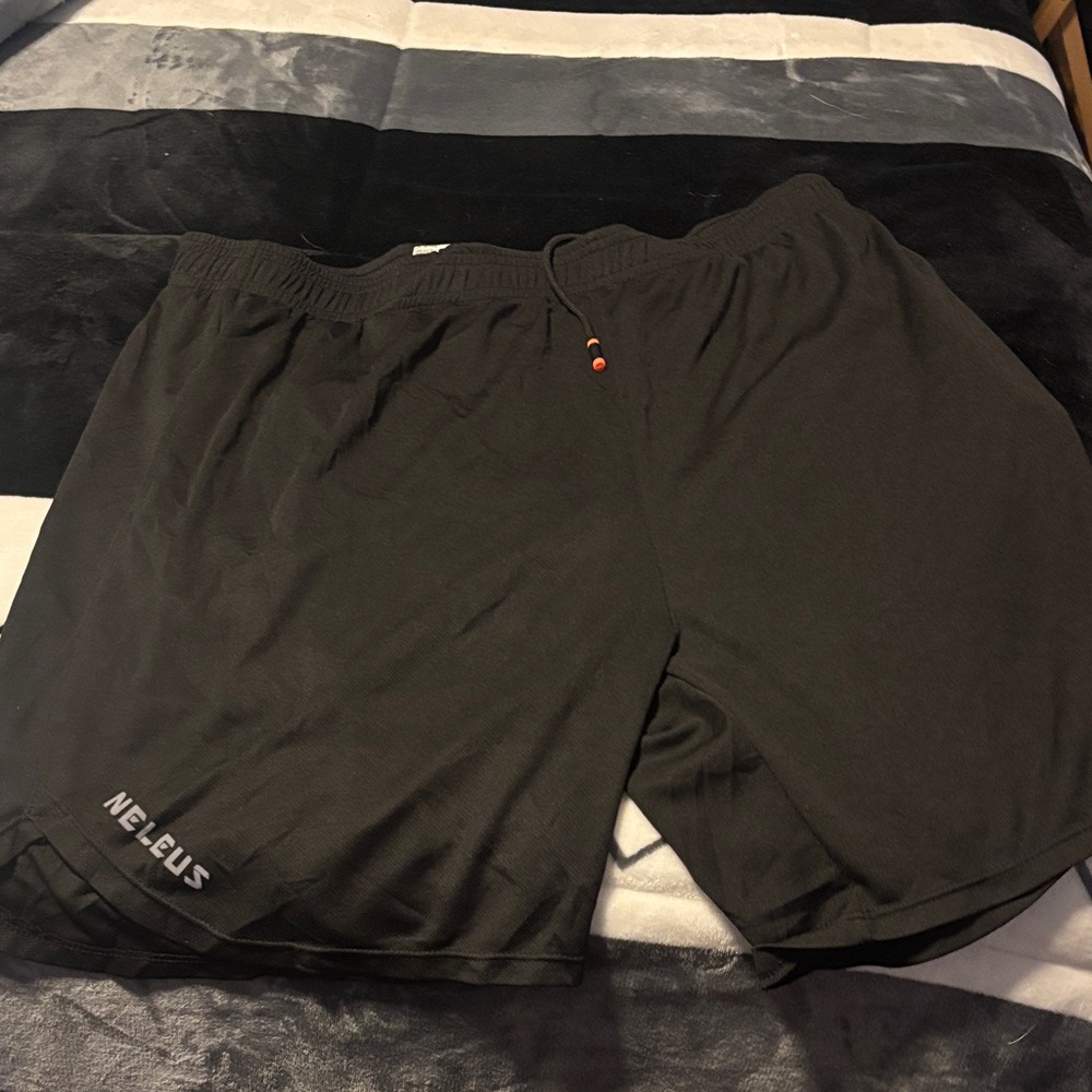 NELEUS Men's Athletic Black Shorts